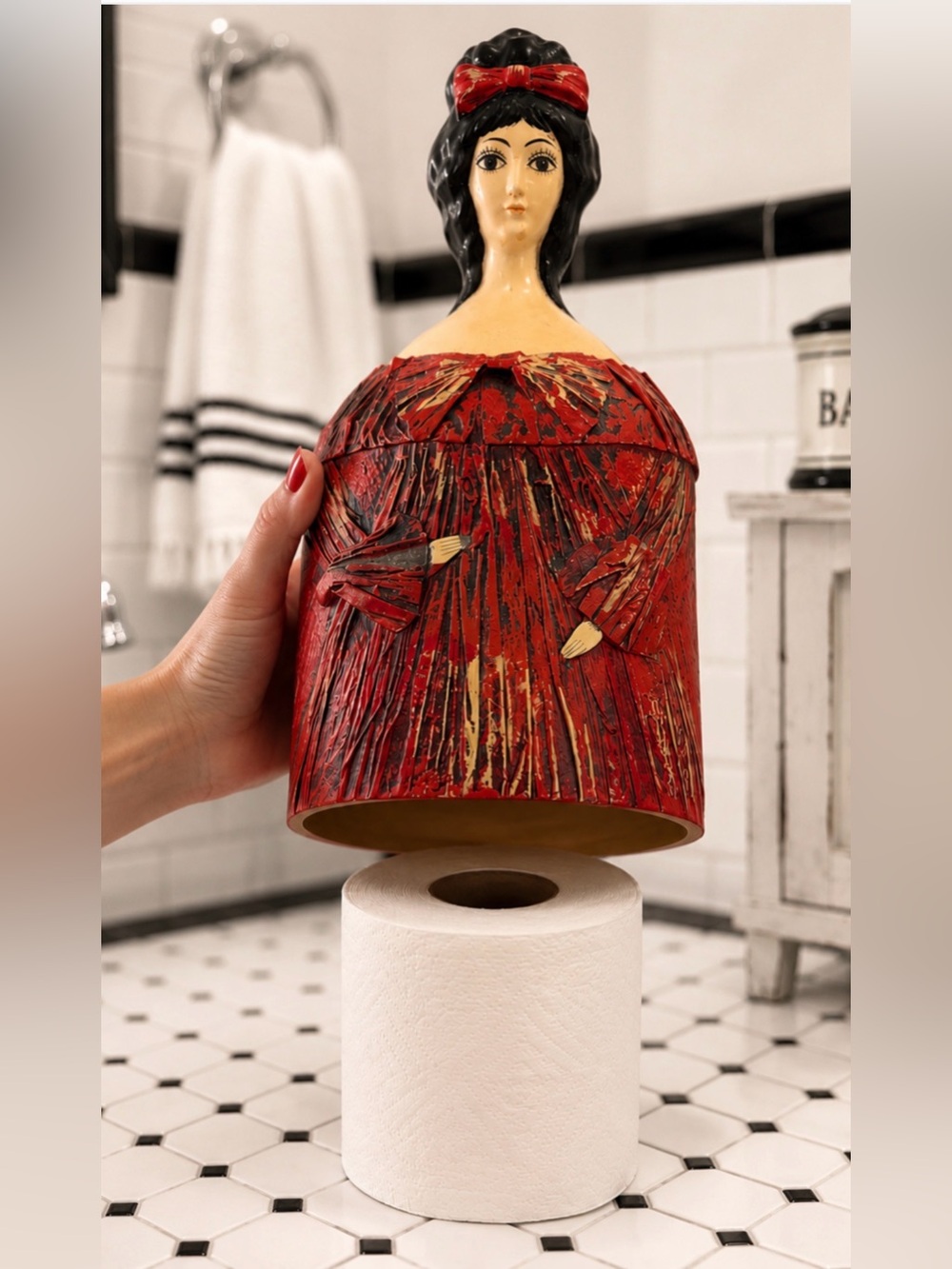Vintage 1960s Big Eye Lady Papier Mâché Toilet Paper Cover